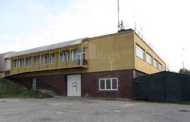 Pronájem skladu 661m2 s venkovní plochou 540m2