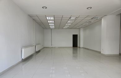 Nová príležitosť - Obchodné priestory 133 m2 - Oproti TESCO