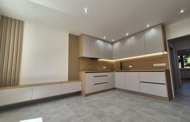 Nanovo prerobený 1 izbový byt na Petzwalovej 48 m2 s parametrami 2 izbového bytu  .
