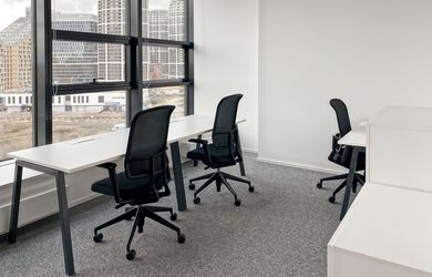 Súkromný kancelársky priestor pre 2 osoby v oblasti Regus Nivy Tower