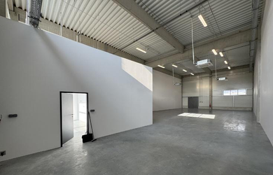 PRENÁJOM 230m2 skladového/výrobného/podnikateľského priestoru v novostavbe Senec