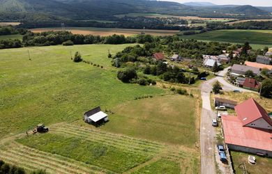 Stavebný pozemok 798 m2, KOŠICKÝ KLEČENOV - Borda,krásne prostredie pri lese