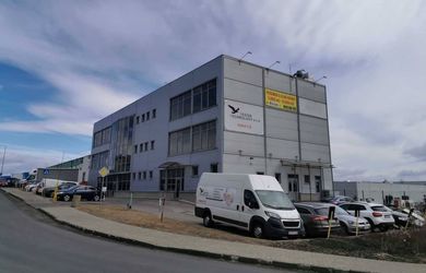 Prenájom reprezentatívnych kancelárskych priestorov v Poprade v prípad