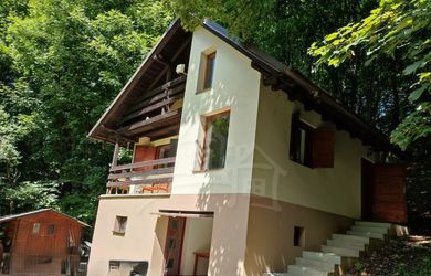 Rekreačná chalupa (chata) v lone nádhernej prírody v Mojtíne na predaj