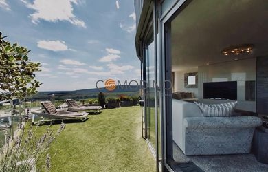 COMODINO - nádherný 5izbový penthouse s panoramatickými výhľadmi, veľkometrážnou terasou a luxusným vybavením