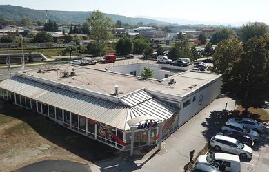 Na prenájom komerčná budova, Rosná 7, Košice