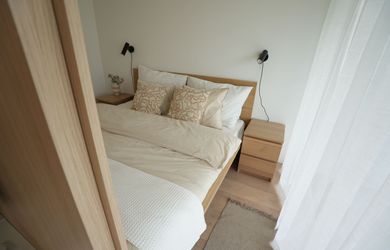 SKOLAUDOVANÉ! - 2,5-izbový apartmán s predzáhradkou v Gerlach Rezorte s kompletným zariadením v cene apartmánu