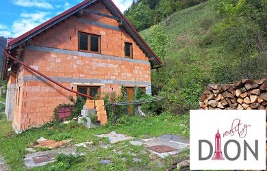 Rodinný dom v Tureckej  - dobrá investícia  - aj na podnikanie