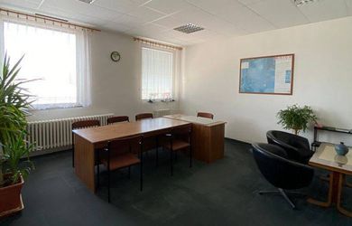 Prenájom kancelárskych priestorov do 600 m2 v Senici