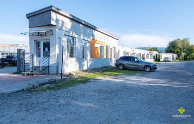 Komerčný objekt – predajňa Prievidza