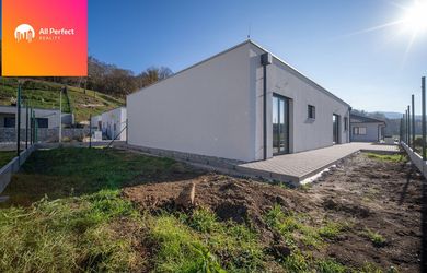 ALL PERFECT| Na predaj moderná novostavba rodinného domu Moravany nad Váhom