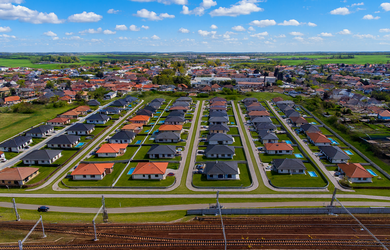 PNORF – investičný st. pozemok 621 m², šírka 25 m, D1, Nádražná ul., Leopoldov
