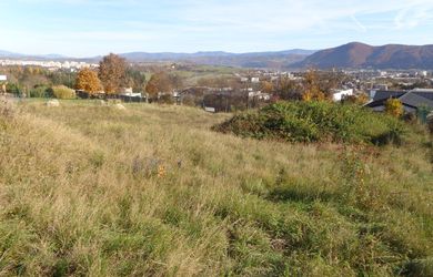 Predaj pozemok 1400 m2 Banská Bystrica, širšie centrum