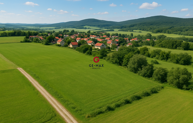 Na predaj pozemok v obci Brezina