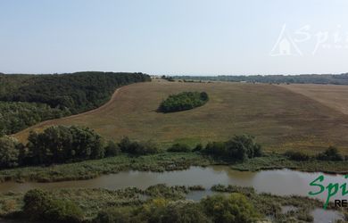 NA PREDAJ - INVESTIČNÝ POZEMOK - orná pôda