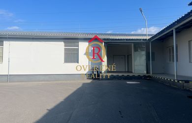 Prenájom skladových a výrobných priestorov s kanceláriami 130 m² / 180 m² / 198 m² – Banská Bystrica NO578ZL