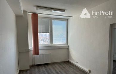 Kancelárske priestory na prenájom - od 32 m2, Panónska cesta.