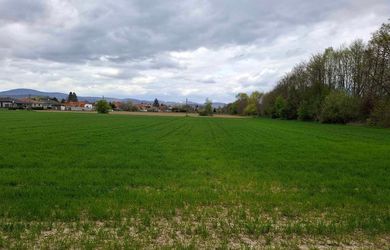 Predaj stavebný pozemok Sľažany