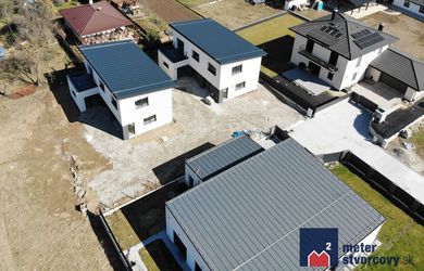 5-izb. rodinný viladom s výmerou 175 m2 | 451 m2 pozemok