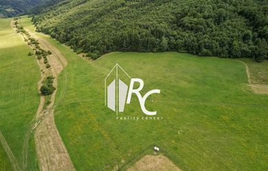 Investičný pozemok v tichej lokalite s výhľadmi 2285 m², T. Štiavnička