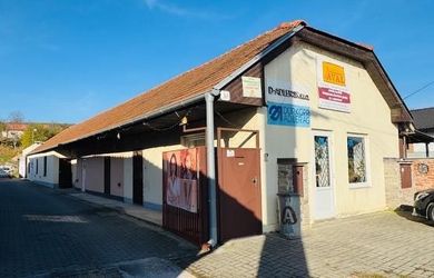 Investičný polyfunkčný objekt pri hlavnej ceste – 3 nájomníci | Veľké Bielice