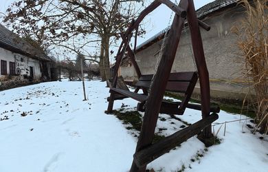 a predaj rodinný dom + investičný stavebný pozemok Veľký Ďur-Rohožnica
