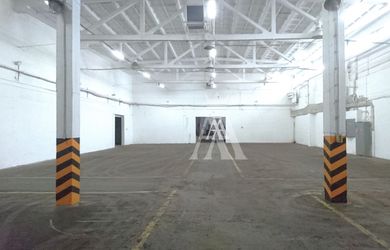 PRENÁJOM SKLADOVACÍCH/VÝROBNÝCH PRIESTOROV, KOŠICE JUH