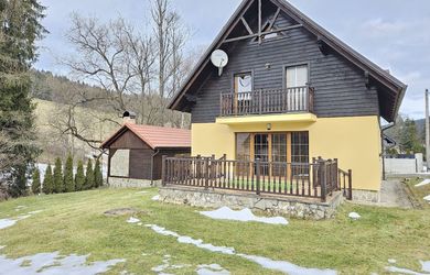 EXKLUZÍVNE chalupa v krásnej prírode  - JEZERSKO, ideálna pre podnikanie