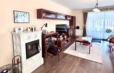 Znížená cena! Ponúkame Vám na predaj 5 izbový rodinný dom v obci Bajč