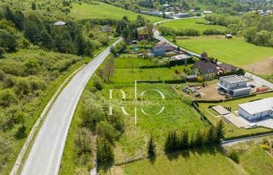 Stavebný pozemok na predaj 1810 m2 , Gregorovce-okr.Prešov