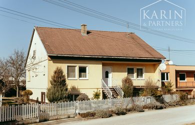 Priestranný 4i rodinný dom pri borovicových lesoch v Borskom Mikuláši