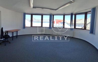 NA PRENÁJOM KANCELÁRSKE PRIESTORY ŽILINA CENTRUM