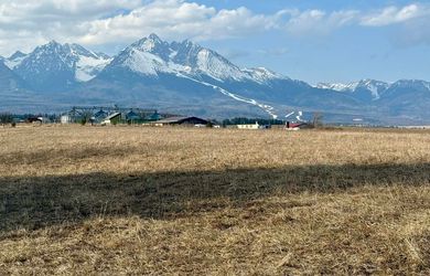 Stavebné pozemky v obci Mlynica s výhľadom na Vysoké Tatry