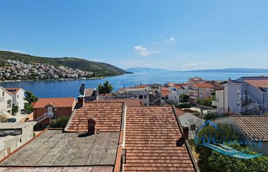 Ciovo/Trogir(HR) - Kompletne zariadený byt s krásnym výhľadom na more!