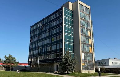PREDAJ, 2i byt Jadran, Žiar nad Hronom, ESTY Real Estate s.r.o.