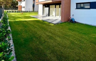 REZERVOVANÉ Kostolište* 2 izbový byt* záhrada 96 m2*terasa*záhrada*parkovacie státie*pivničná kobka