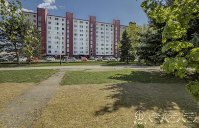 BOSEN | 4izbový byt s loggiou v meste Fiľakovo, 82m2.