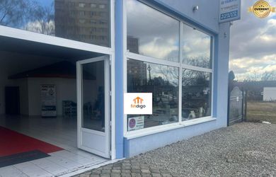PRENÁJOM - Komerčný priestor na podnikanie – Štúrovo, Jesenského