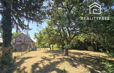 Na predaj: pozemok 2932 m², obec Veľká Paka, časť Čukárska Paka