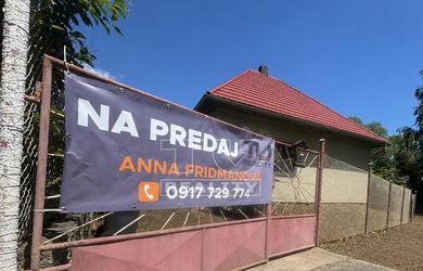 REZERVOVANÝ: Rodinný dom na rekonštrukciu pod Tatrami – Batizovce