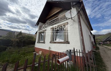 Zreknštruovaný dom obec Čierna Lehota za 69000,-Eur -PREDAJ