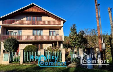 REALITY-COMFORT - Priestranný rodinný dom s veľkou ovocnou záhradou
