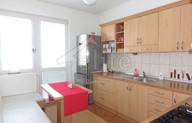 RE01031282 Byt / 3-izbový (Prenájom)