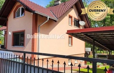 RK DOBRÉ REALITY predáva 5-izbový rodinný dom v Hamuliakove