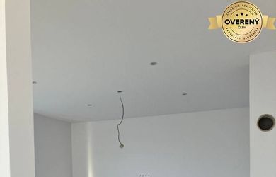 Ponúkame Vám na predaj 3 - izbový rodinný dom po kompletnej rekonštruk