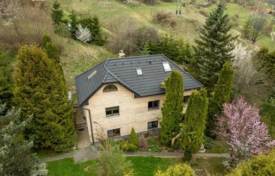 Predaj: rekreačná chata v Osrblí – skvelá investícia aj oddych v srdci prírody