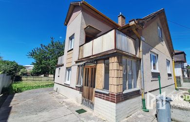 Na predaj rodinný dom s rozľahlým pozemkom v Bánovciach nad Bebravou