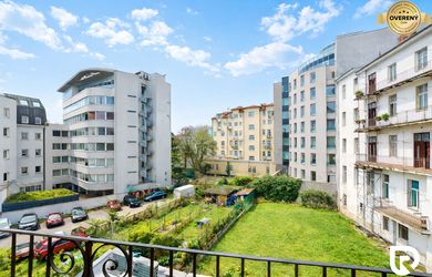 RentHub | Prenájom - Butikový 1,5i apartmán s balkónom |