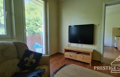 2‑izbový byt s loggiou a parkovaním – Trenčín, Partizánska