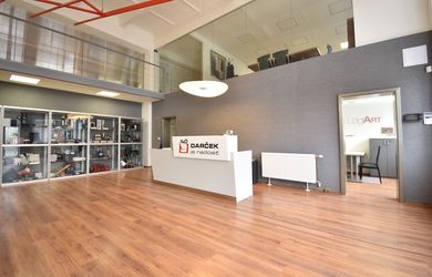 Prenájom reprezentatívny obchodno-kancelársky priestor, 254 m², Galvaniho ulica, Bratislava – Ružinov